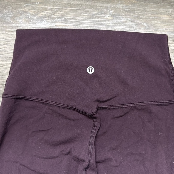 Lululemon Align Crop *21"
Plum Shadow size 4 - Picture 11 of 11